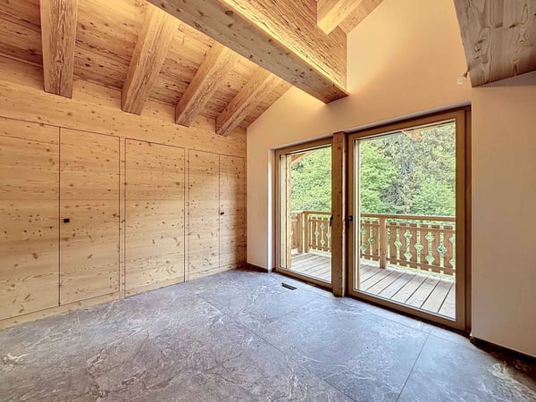 RARE - SPLENDIDE ATTIQUE AVEC VUE PANORAMIQUE - NEUF 10