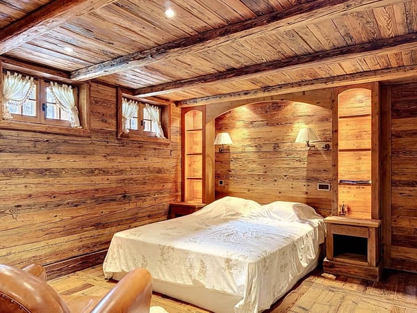 Splendide chalet avec mayen sur une magnifique parcelle 6