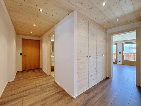 RARE - Au coeur de la station, appartement neuf de 4.5 pièces avec vue 13