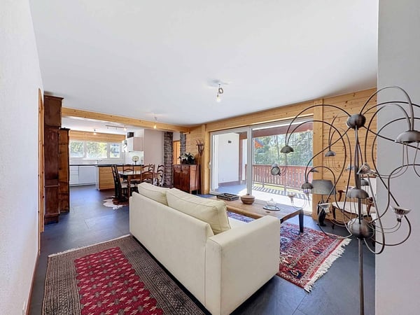 CHALET DE 15,5 PIÈCES COMPOSÉ DE TROIS APPARTEMENTS INDÉPENDANTS 7