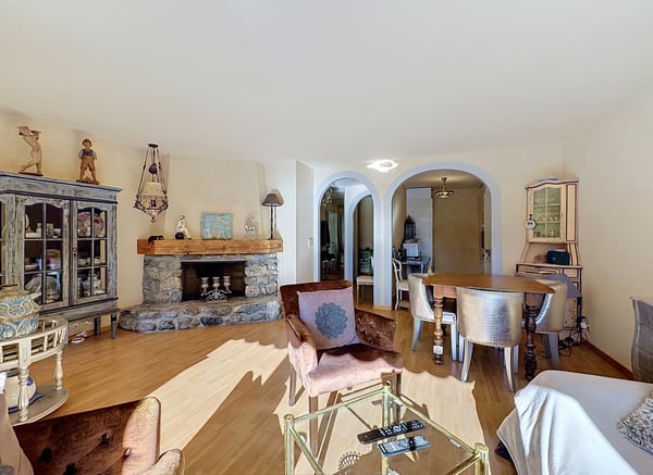Très bel appartement de 4.5 pièces en plein centre avec magnifique rooftop 7