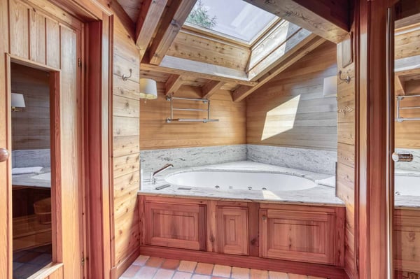 MAGNIFIQUE CHALET AUX ESSERTS 6 CHAMBRES 8
