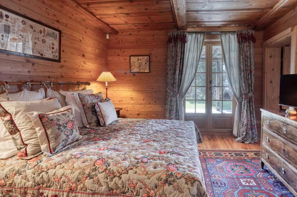 MAGNIFIQUE CHALET AUX ESSERTS 6 CHAMBRES 7