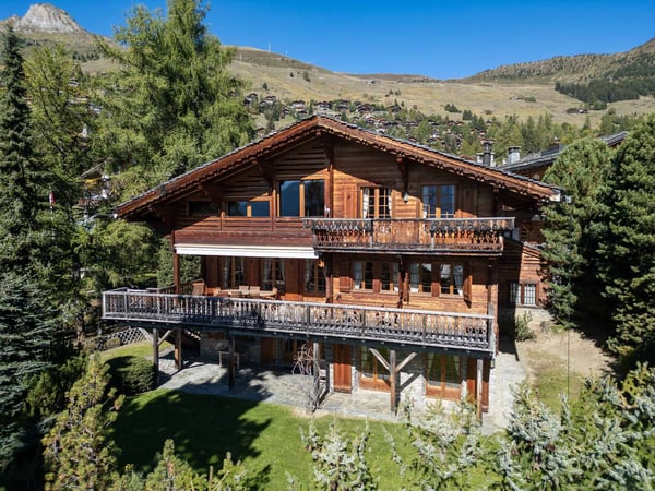 MAGNIFIQUE CHALET AUX ESSERTS 6 CHAMBRES 1