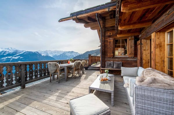 Chalet de prestige avec vue panoramique 12