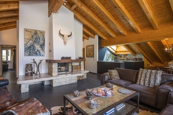 Appartement penthouse exclusif à Zermatt avec vue unique sur le Cervin 2
