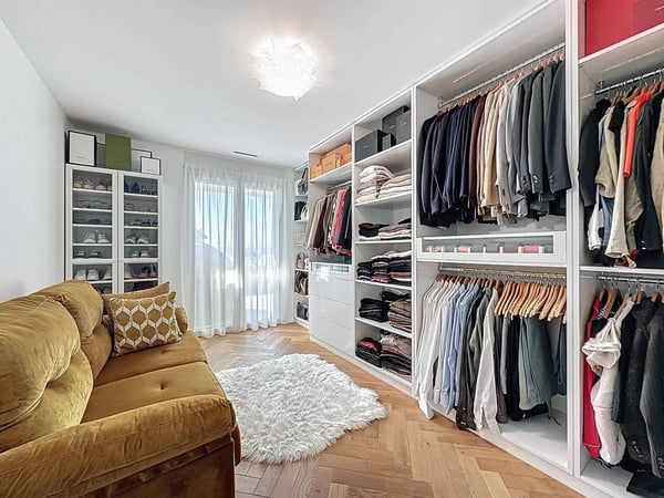 Appartement contemporain avec vue lac à La Coudre 4