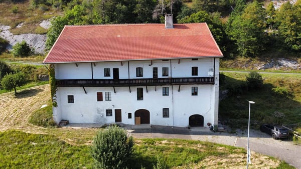 Bâtisse de caractère à Rochefort, un projet unique à valoriser 2