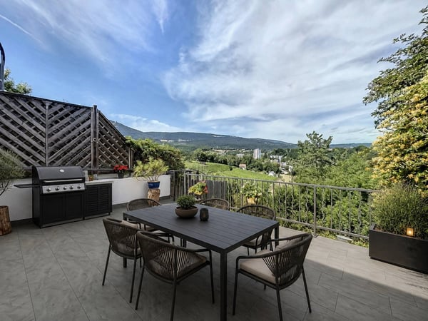 Triplex de 1.5 pièces avec terrasses et studio indépendant 8