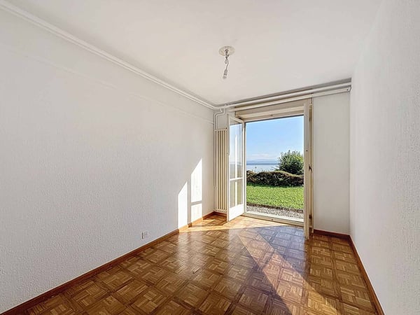 Élégante maison individuelle de 6,5 pièces avec terrasse et vue imprenable 8