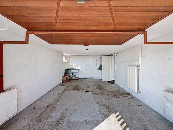 Élégante maison individuelle de 6,5 pièces avec terrasse et vue imprenable 11