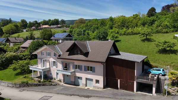 Entre lac et nature, grande propriété à réinventer à Cormondrèche 13