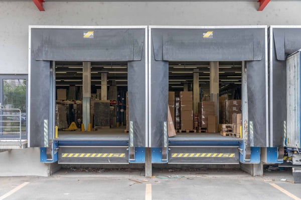 RARE ! Surface de stockage de 389 m² au centre de Genève 1