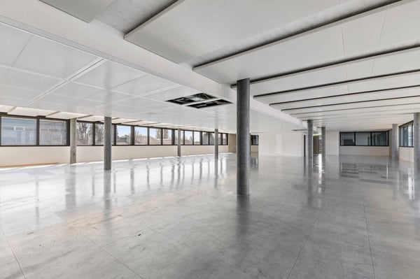ARCenter 492 m² de bureaux semi-aménagés à Vernier 3