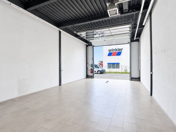 INDUSTRIE - SHOWROOM - PLAIN PIED 2