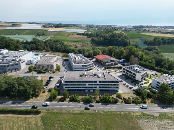 LAKE CENTRE - Un rez-de-chaussée prêt pour votre production alimentaire 1