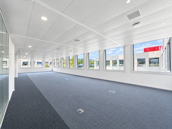235 m² OF PRIME LIFE SCIENCE SPACE 2