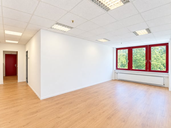 SURFACE DE BUREAUX, LOYER ATTRACTIF 3