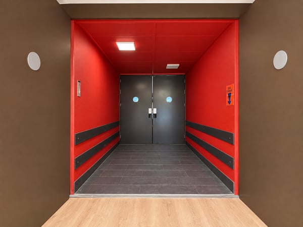 SURFACE DE BUREAUX, LOYER ATTRACTIF 4