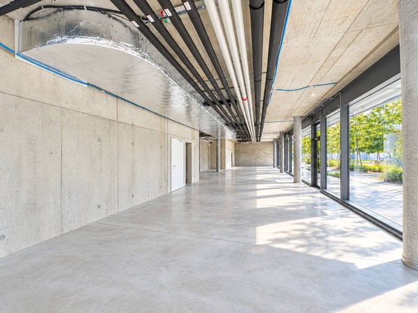 À LOUER | 90 m² DESPACE COMMERCIAL NEUF 6