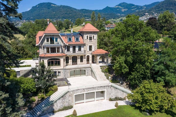 Magnifique propriété de maître, vue et situation exceptionnelles 2