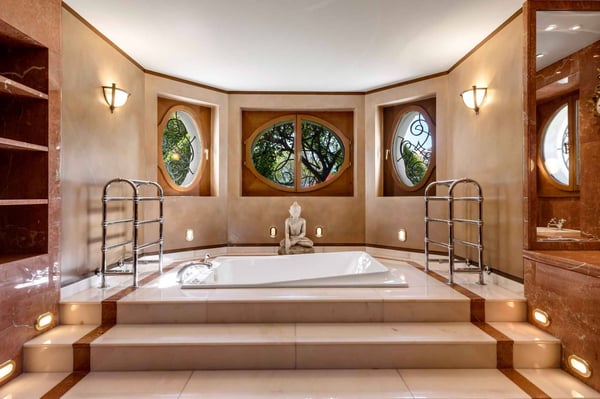 Perle architecturale au bord du lac 8