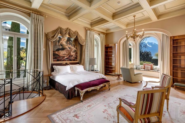 Perle architecturale au bord du lac 7