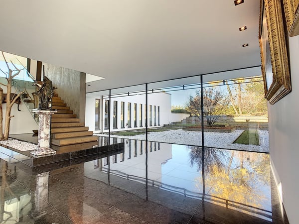 Demeure exceptionnelle alliant luxe et modernité 3