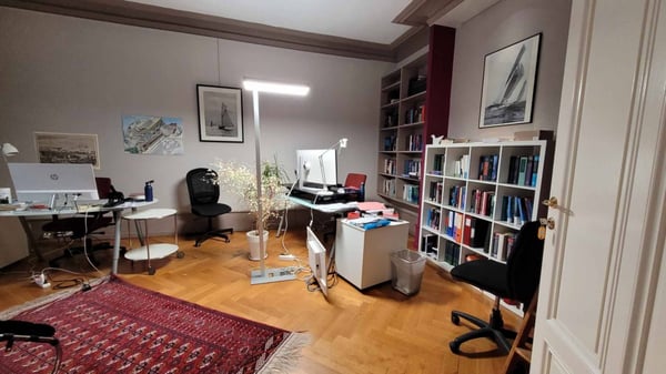 Bureau à louer quartier des bastions - 6 m2 5