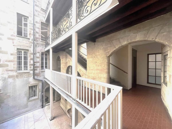 BUREAUX VIEILLE-VILLE 4