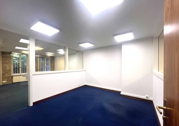 BUREAUX VIEILLE-VILLE 3