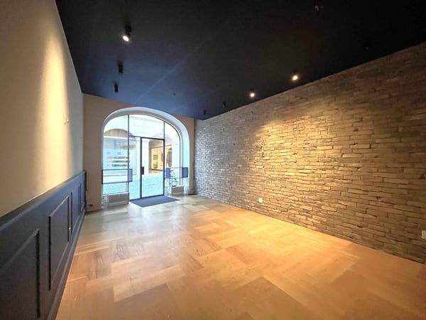 Magnifique Arcade de 9 m1 en Vielle-Ville 2