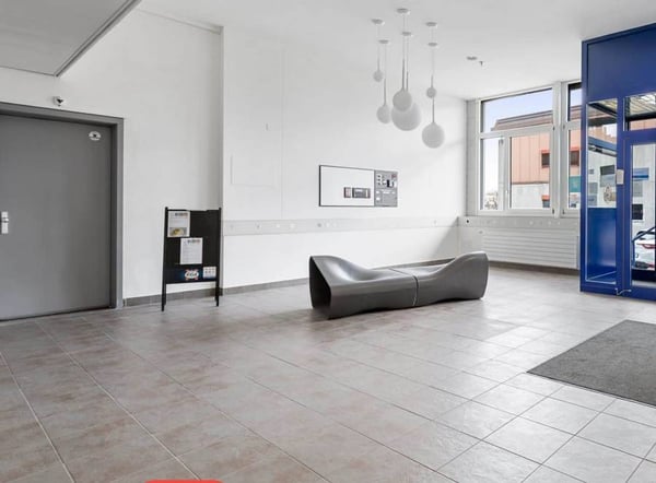 Bureau  de 11 m2 au 1er étage Zone FTI 1