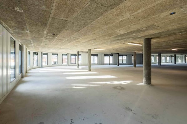 Atelier / Showroom de 750 m² à Meyrin 2