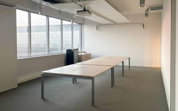 Atelier et bureaux aménagés de 150 m²  Meyrin 1