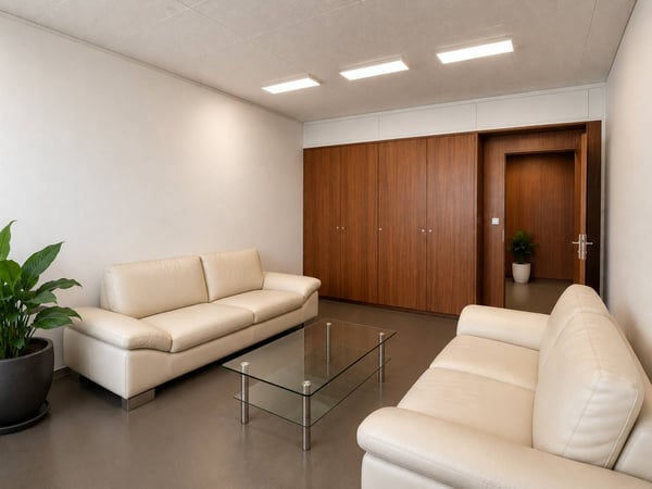 Surface de bureaux de 239 m²  Proximité immédiate des Nations