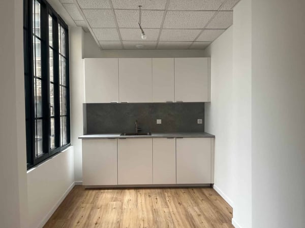 BUREAUX D'EXCEPTION DE 210 M² - RUE DE LA CROIX-D'OR 6