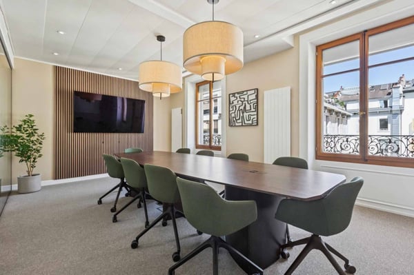 Bureau 16 m2 - Quartier des Banques 7