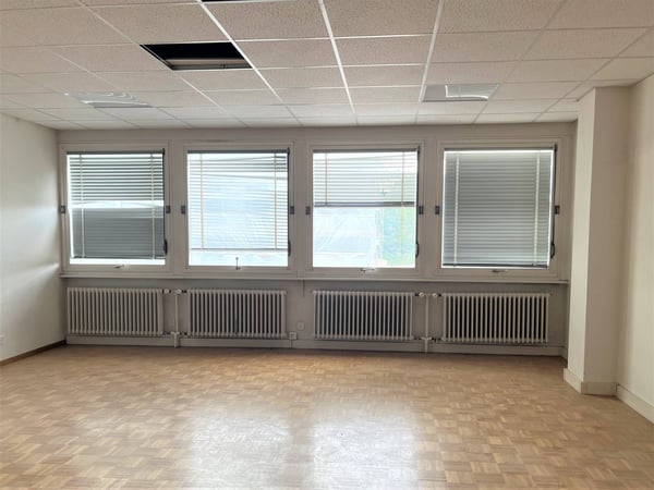 Surface très lumineuse - 305m2 bureaux 5