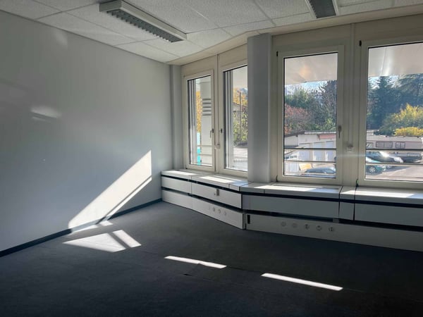 Bureaux de 240m2 lumineux à proximité de l'aéroport et de la Place des Nations 5