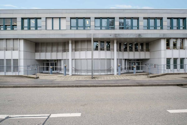 Bureaux de 73 m2 - lumineux à proximité de l'aéroport et de la Place des Nations 1