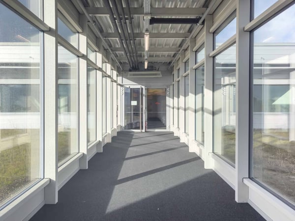 Vernier - Surface de 903 m2 en attique - Immeuble IKEA 3