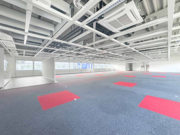 Vernier - Surface de 903 m2 en attique - Immeuble IKEA 6