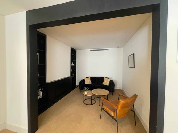 Bureau 158m2 - Vieille-Ville 4