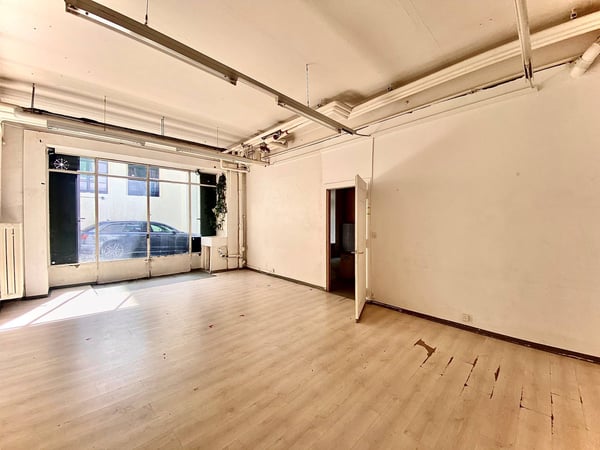 Arcade, bureaux, locaux de 17 m2 à louer à Lausanne 2