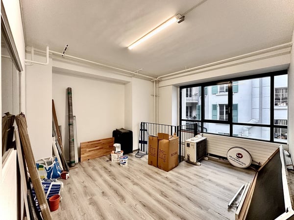 Arcade de 18 m2 à louer à l'hypercentre de Lausanne 3