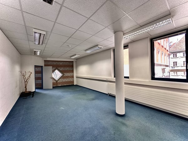 Bureaux, locaux de 13 m2 à louer à la Chaux-de-Fonds 4
