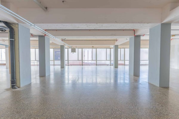 INDUSTRIE - PRODUCTION AU LOCLE 2