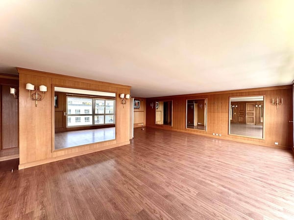 Magnifiques bureaux de 370 m2 avec jardin à louer à Nyon 5