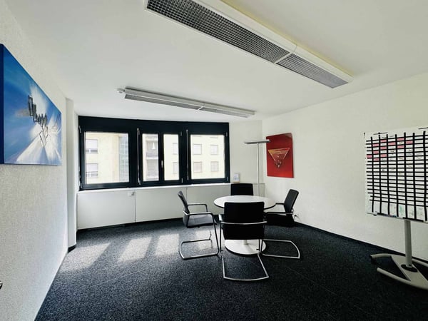 Bureaux de 570 m2 idéalement situés à la Place du Midi 5